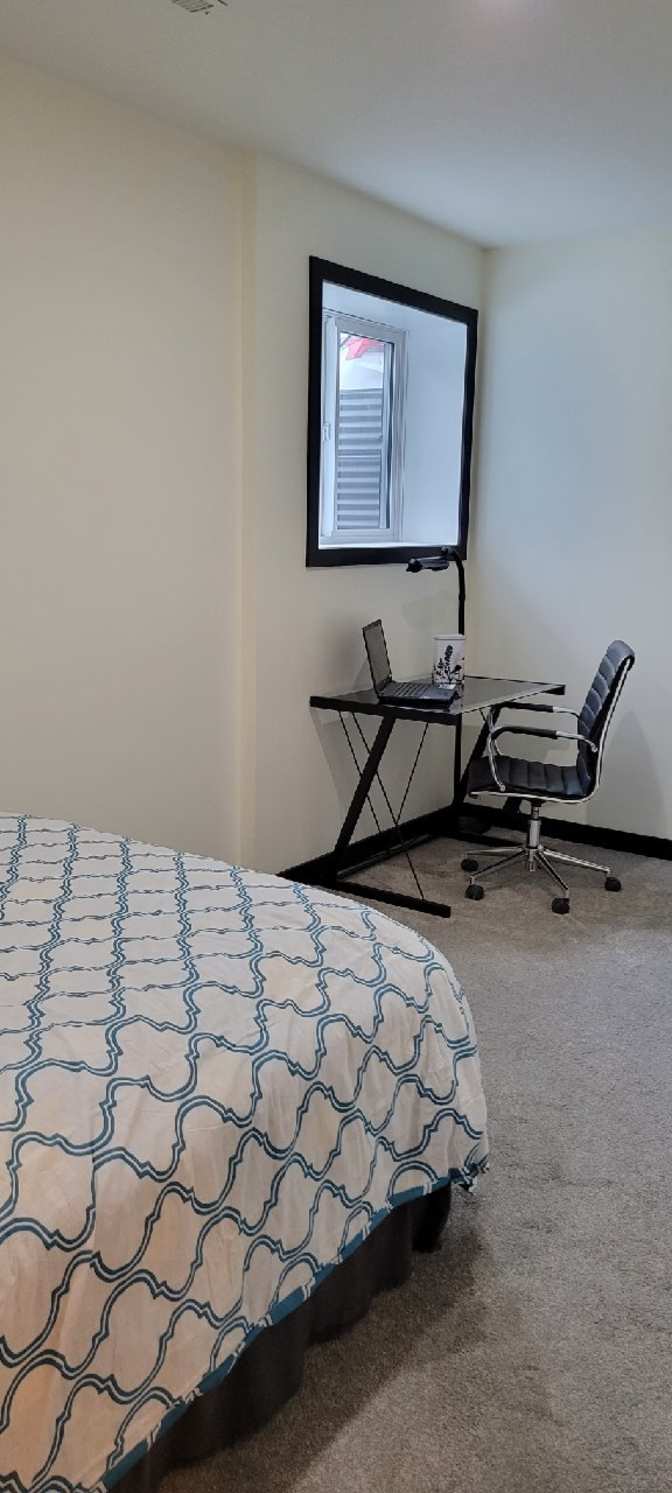 Kaman's room