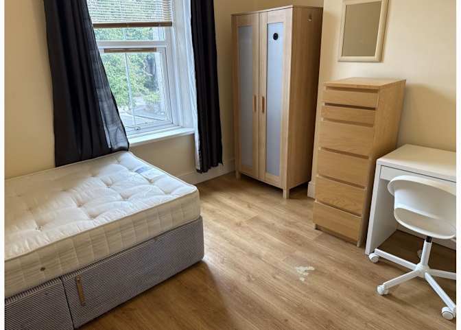 Elena Stefanescu's room