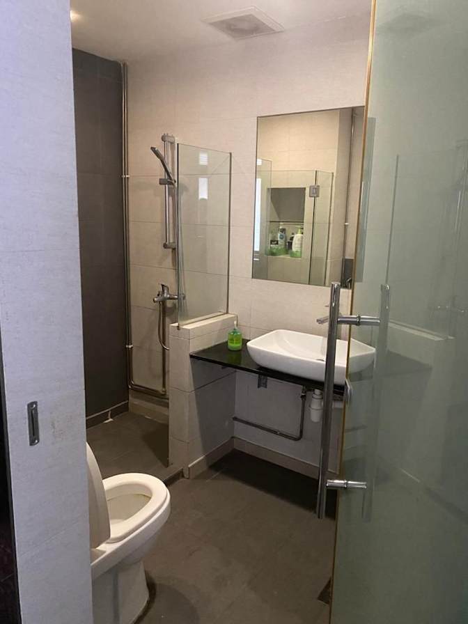 Hugo Tan's room