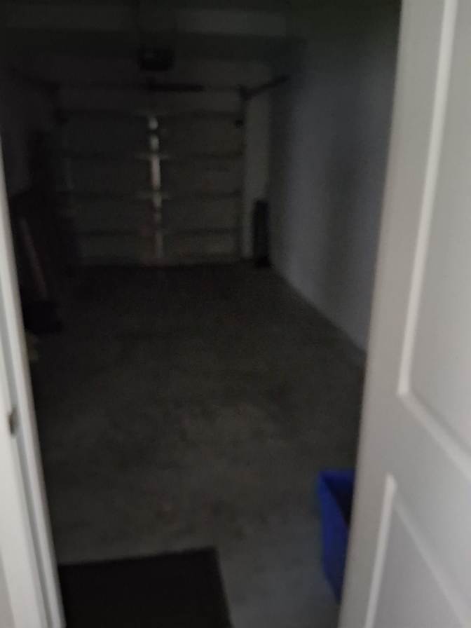 Ken's room