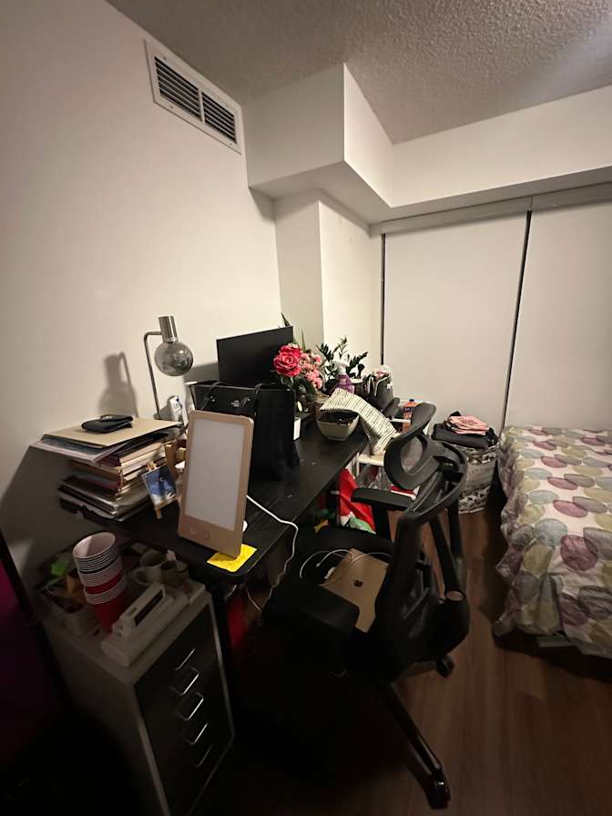 Samiha Ahmed's room