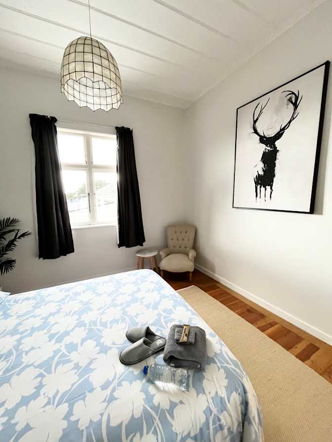 Donna's room