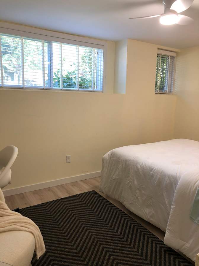 Jen's room