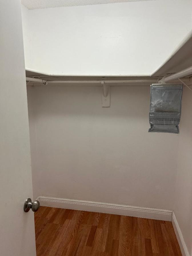 debbieschull's room