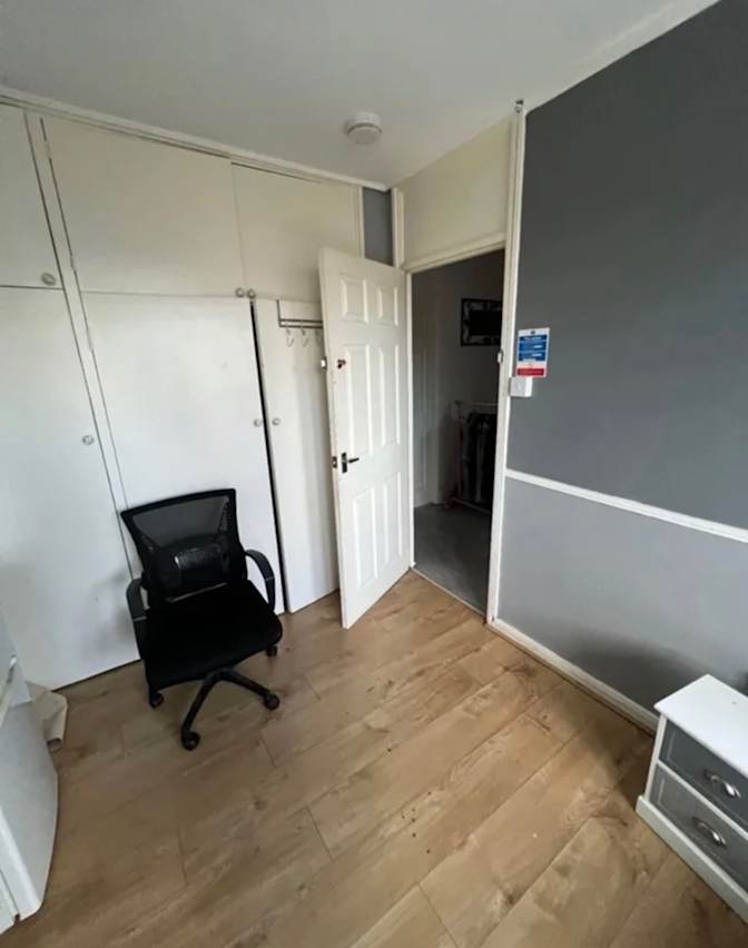 Shamaine's room