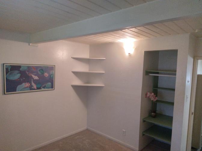 MB's room
