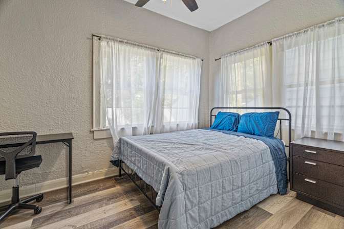 PadSplit's room