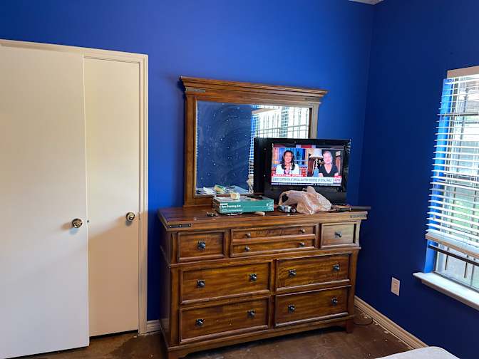 Hersey's room