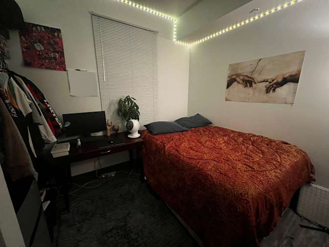 Justyn's room