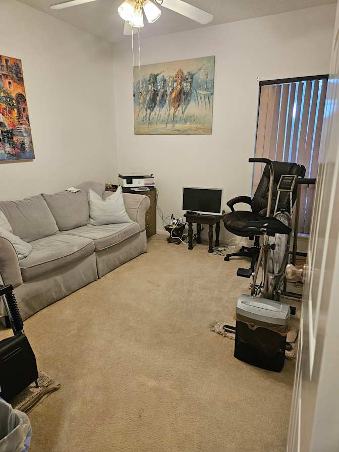 Donna's room