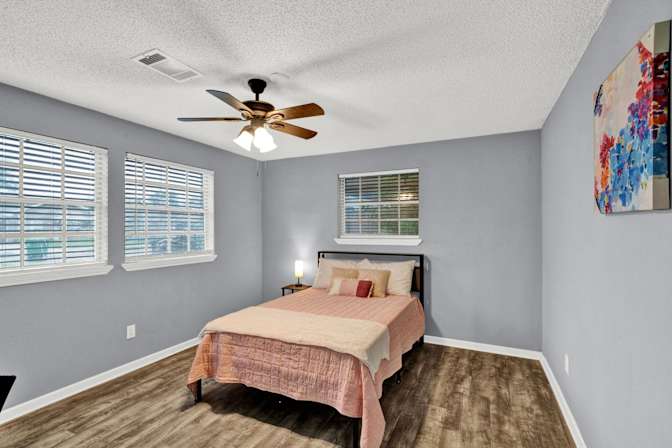 PadSplit's room