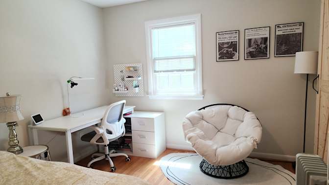 Sunny Park's room