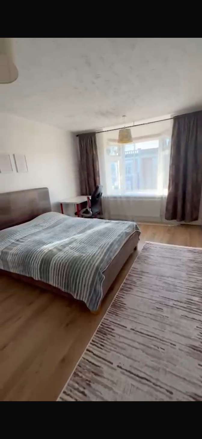 Nooran Hayat's room