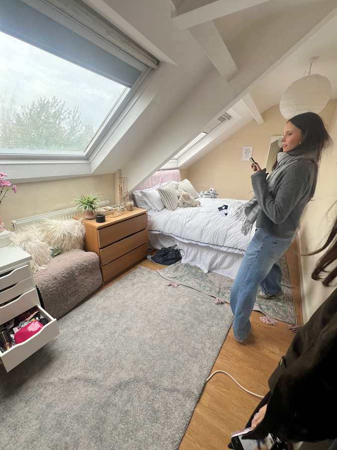 robyn's room