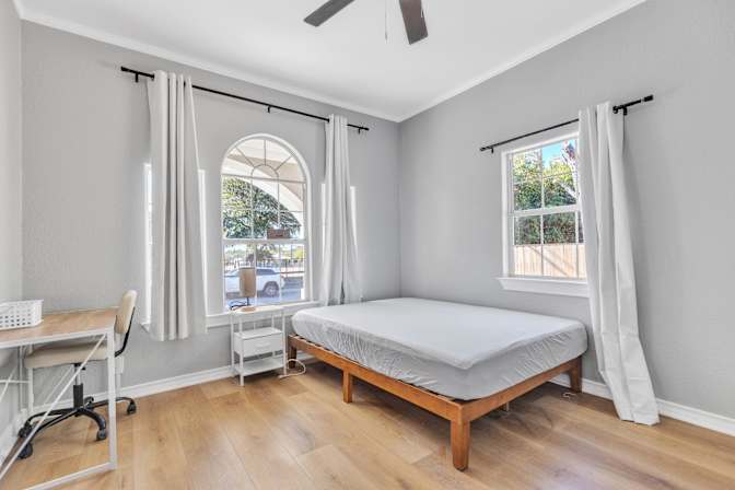 PadSplit's room