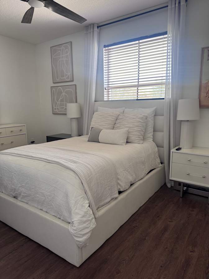 Jennifer's room