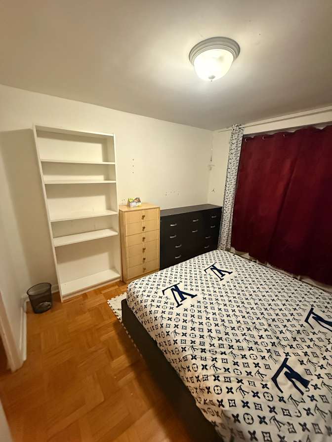 Jay's room