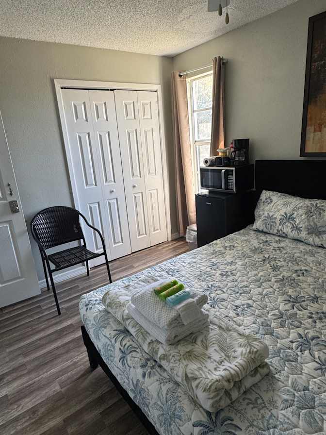 Adalberto Torres's room