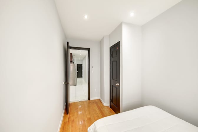 Sam June's room