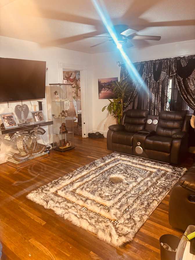 Rachel's room