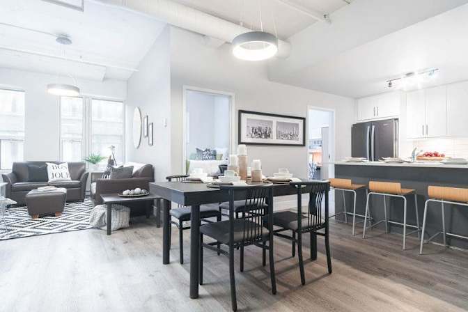 Kimia Esmaili's room