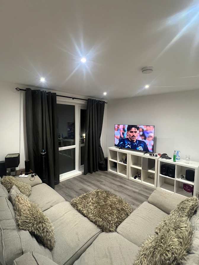 Oliver's room