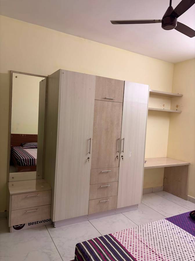 Uma Purushotham's room