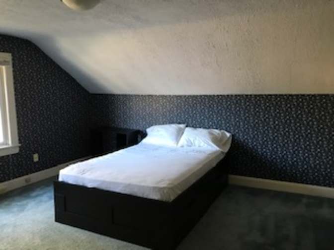 Craig's room