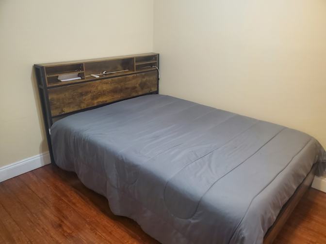 Jason Bryan, Realtor's room