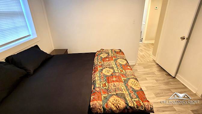 GBU Holdings Group's room