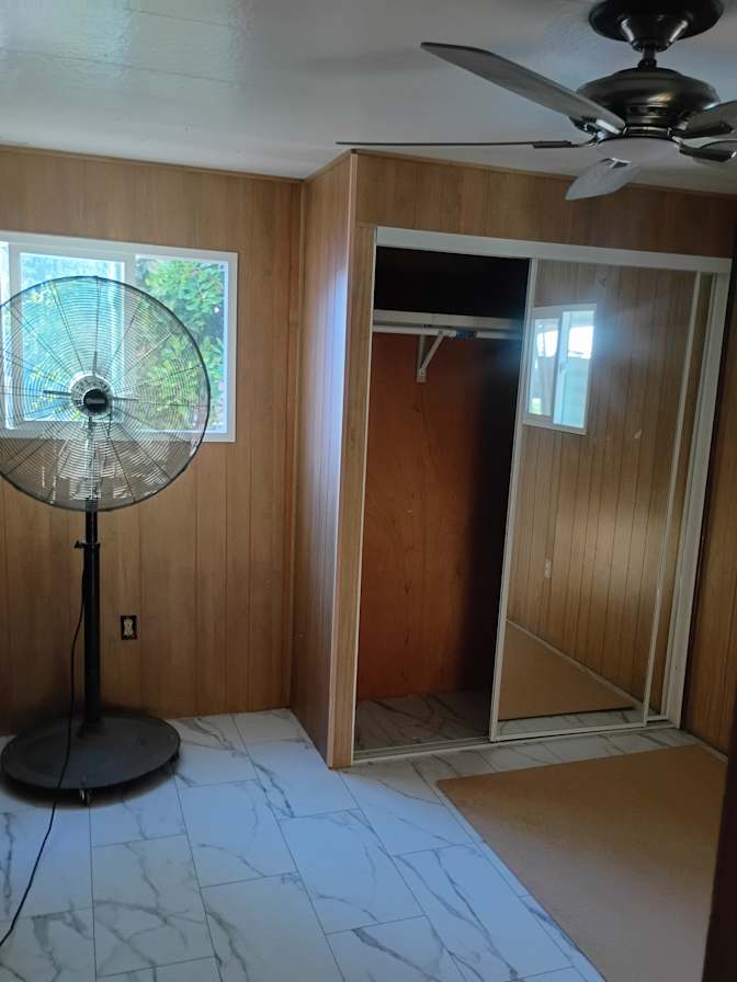 Ernesto's room