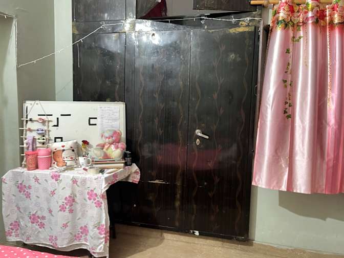 Aarchi Chauhan's room