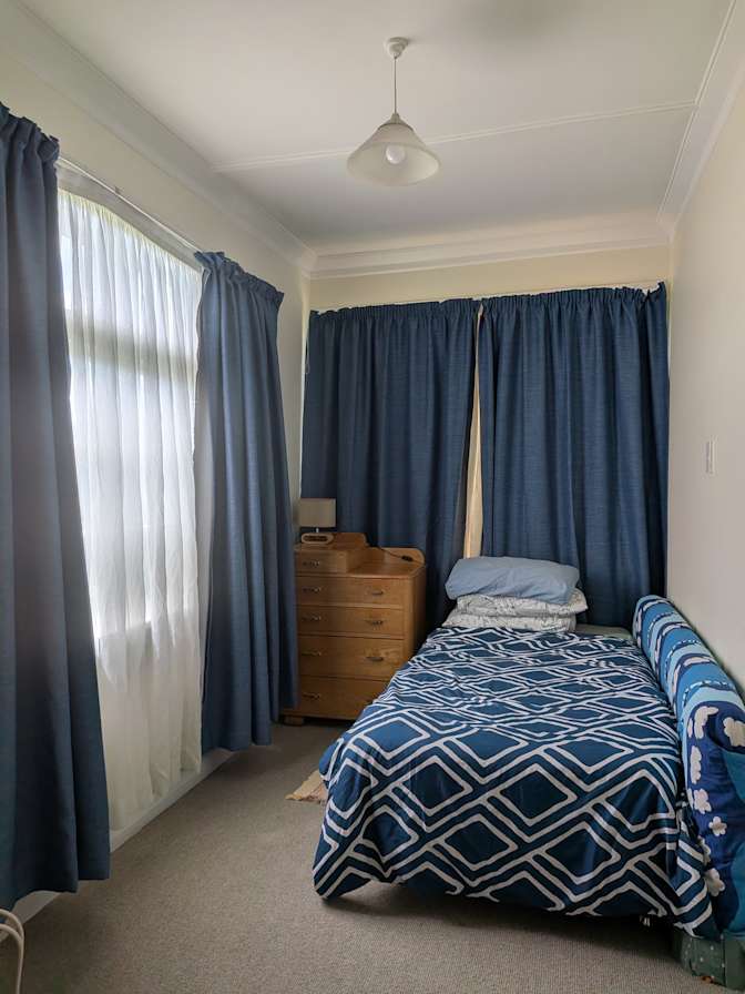 Worker's Cabin's room