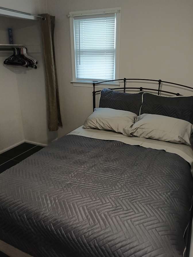 Jamen's room