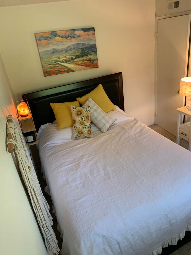 Annette's room