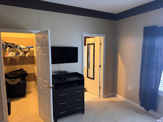 Randal's room