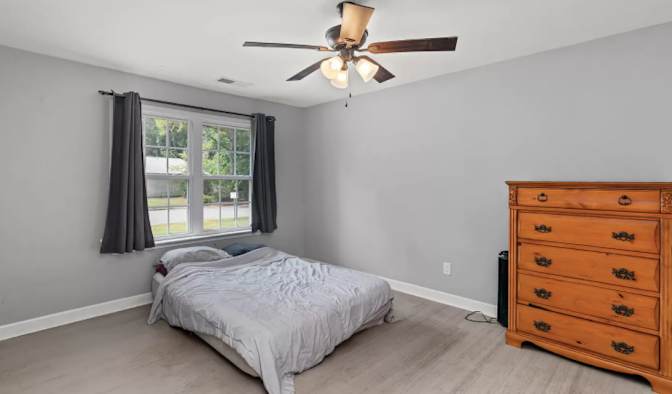 Devonte's room