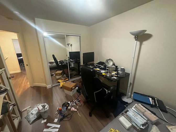 Janie Lee's room