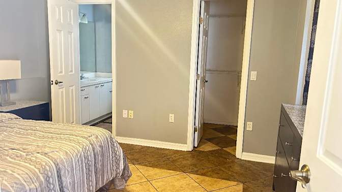 Amanda's room