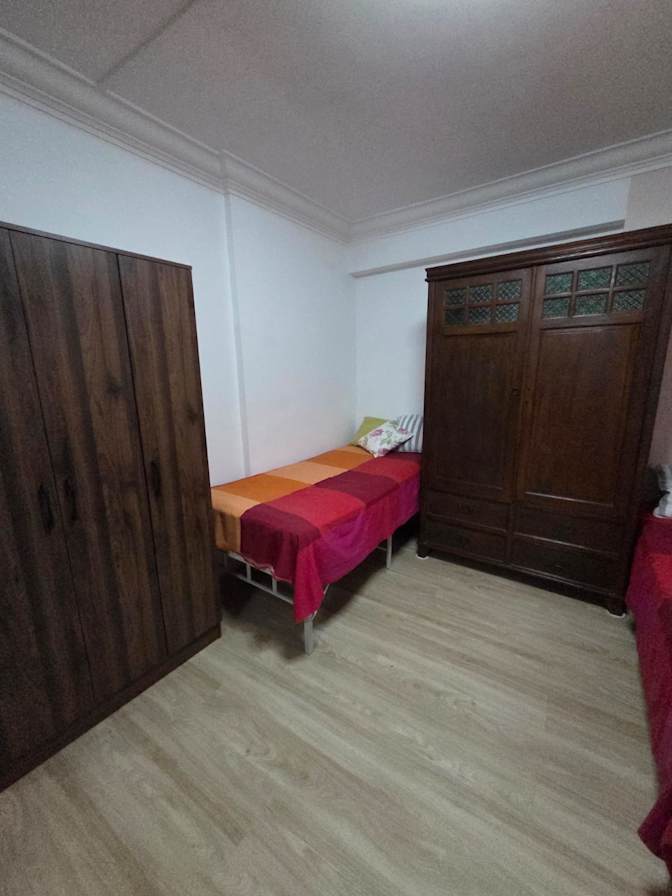 Joy Lee's room