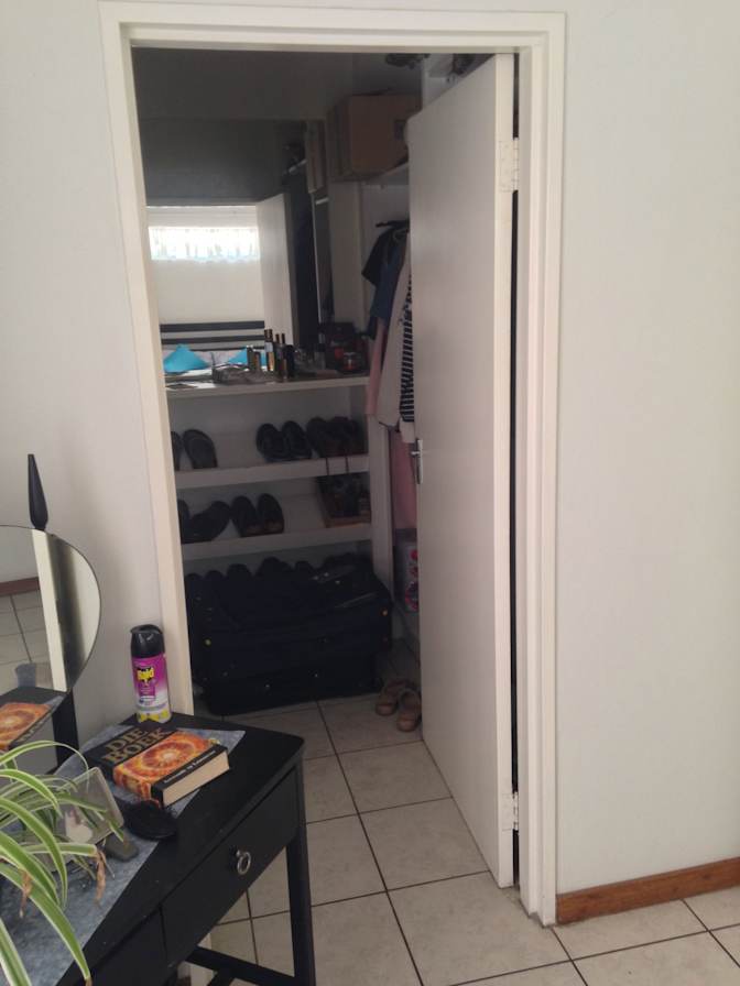 E's room