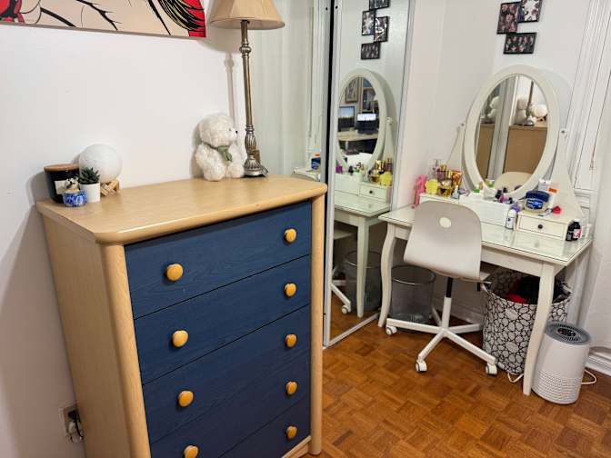 ROMY's room
