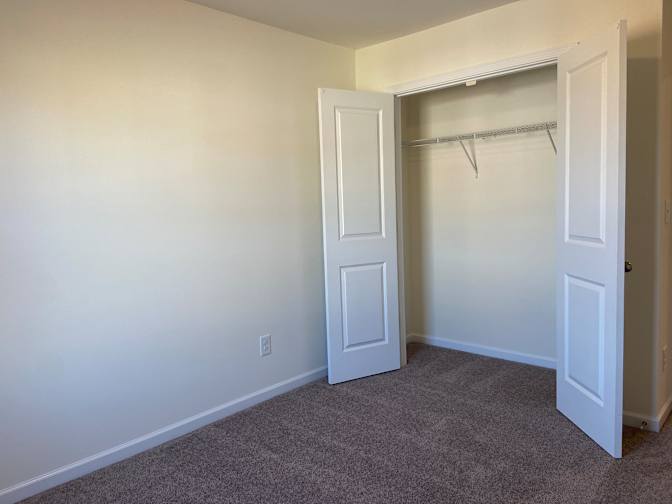 Alcove Rooms's room