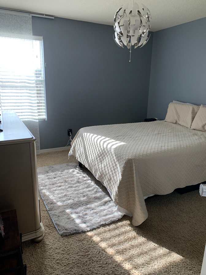 Faye's room