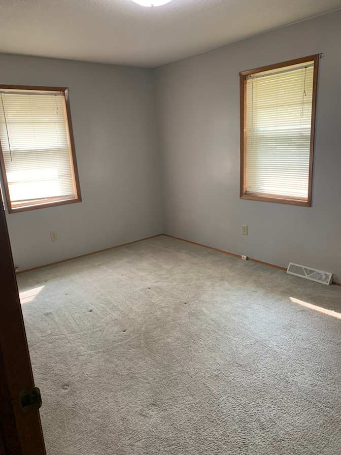 Alexis's room