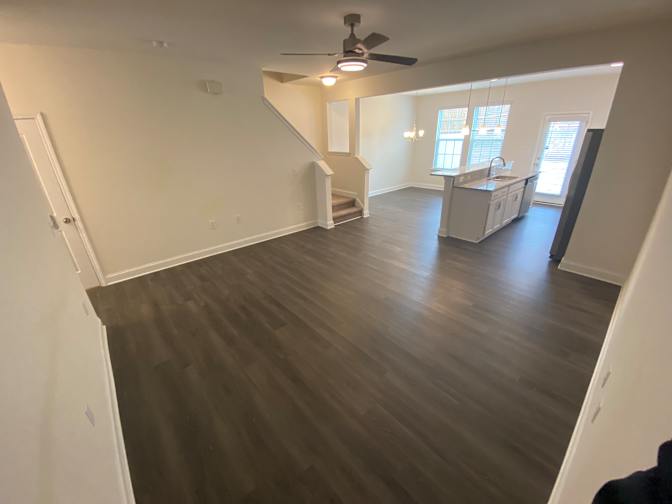 Alcove Rooms's room