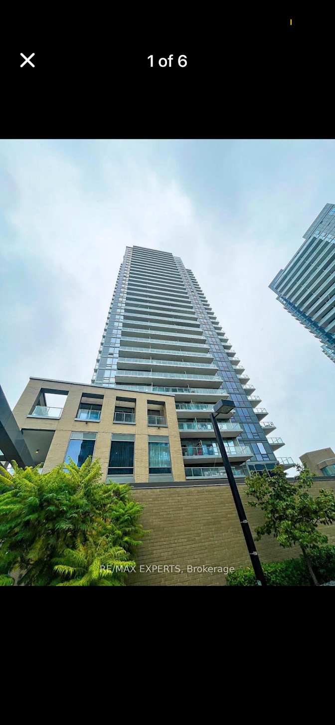 Vijaylakshmi Jha's room