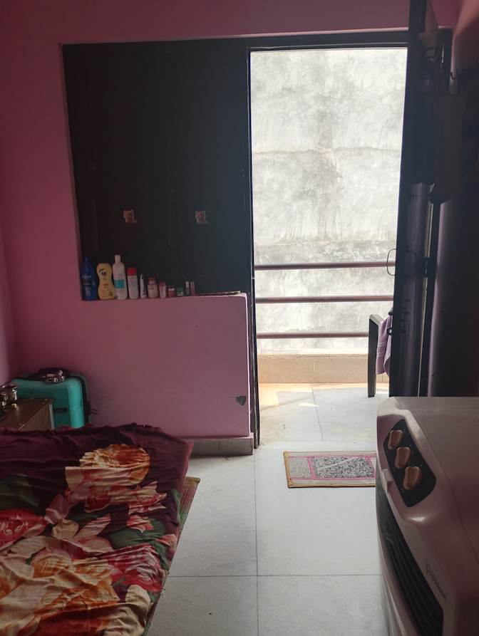 Resham's room