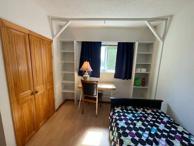 Kim's room