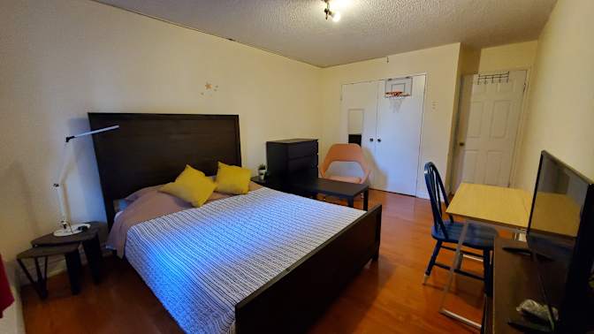 Rene's room